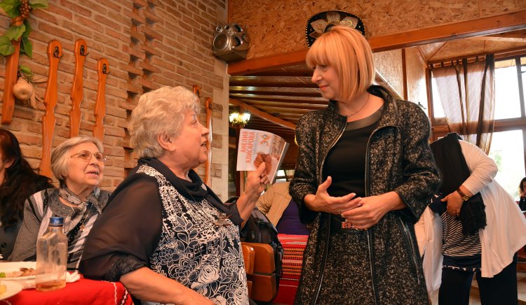 Анелия Клисарова ще създаде общински фонд „Здраве“ в помощ на хората с най-ниски пенсии 